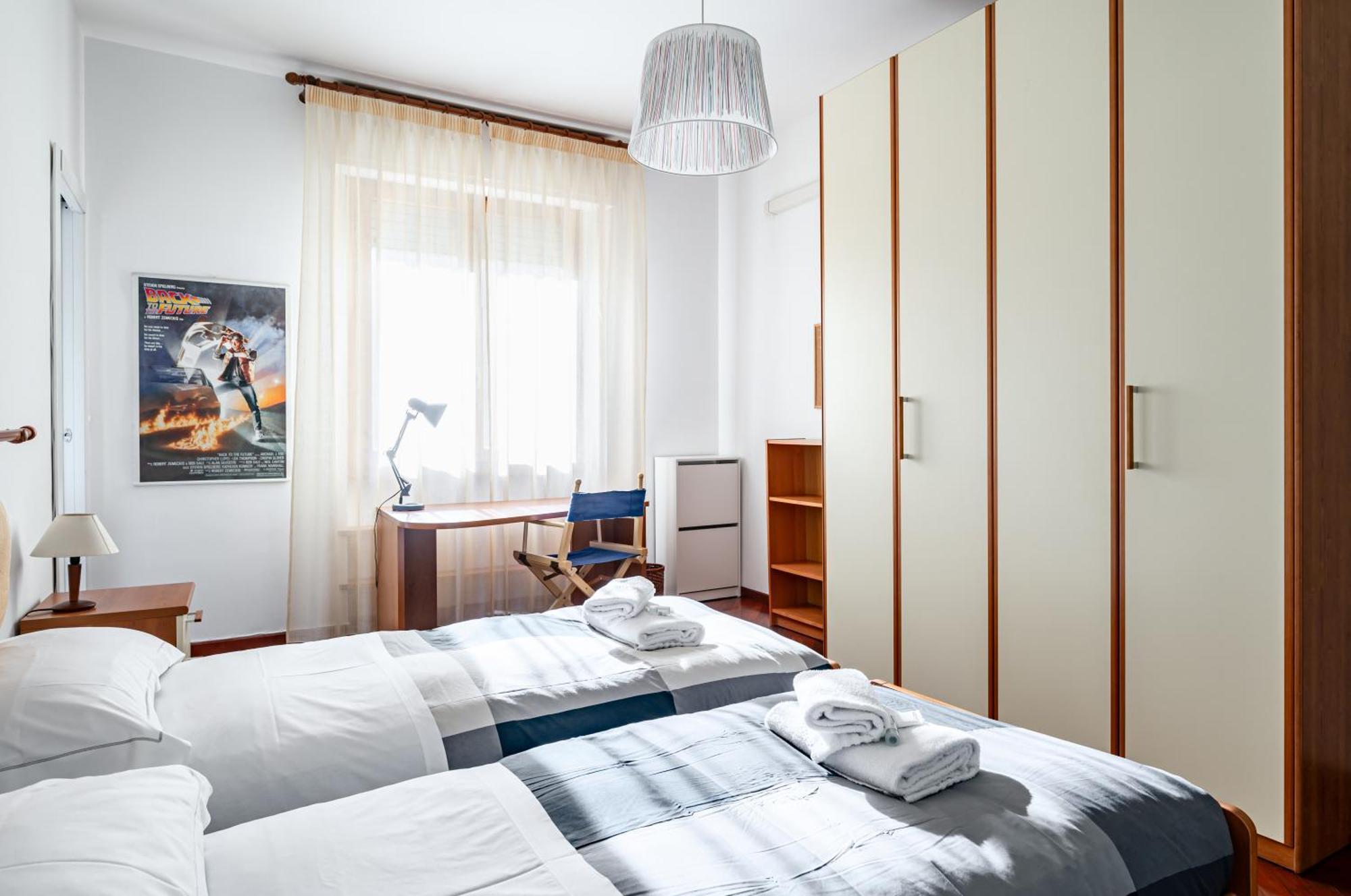 Visarno & University Roomy Flat X6 With Parking Florens Exteriör bild