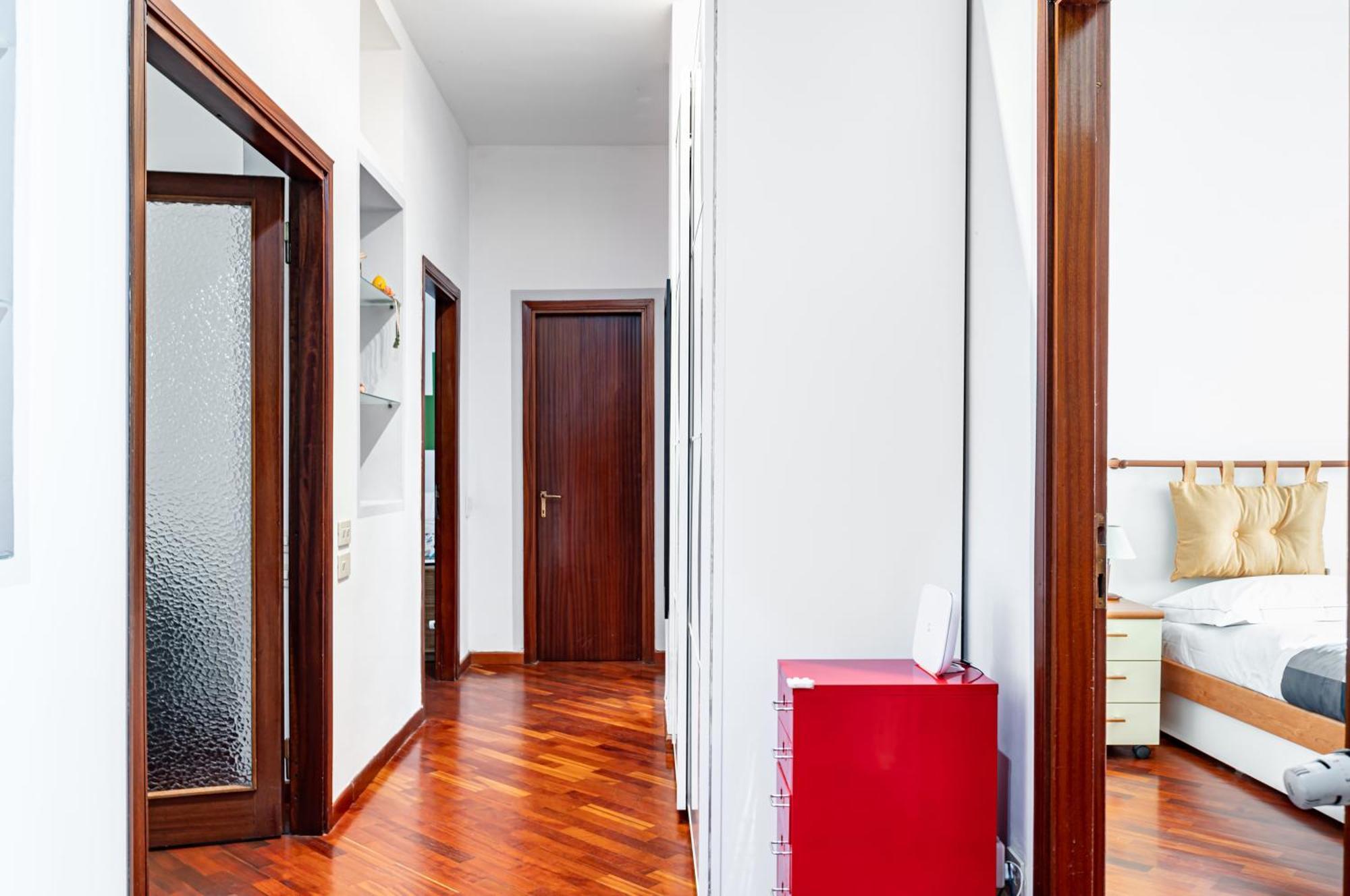 Visarno & University Roomy Flat X6 With Parking Florens Exteriör bild