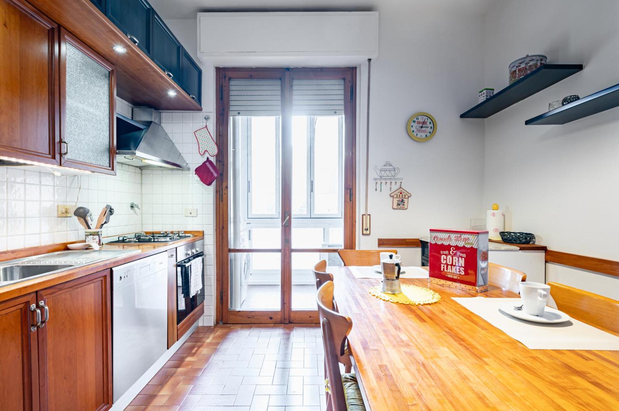 Visarno & University Roomy Flat X6 With Parking Florens Exteriör bild