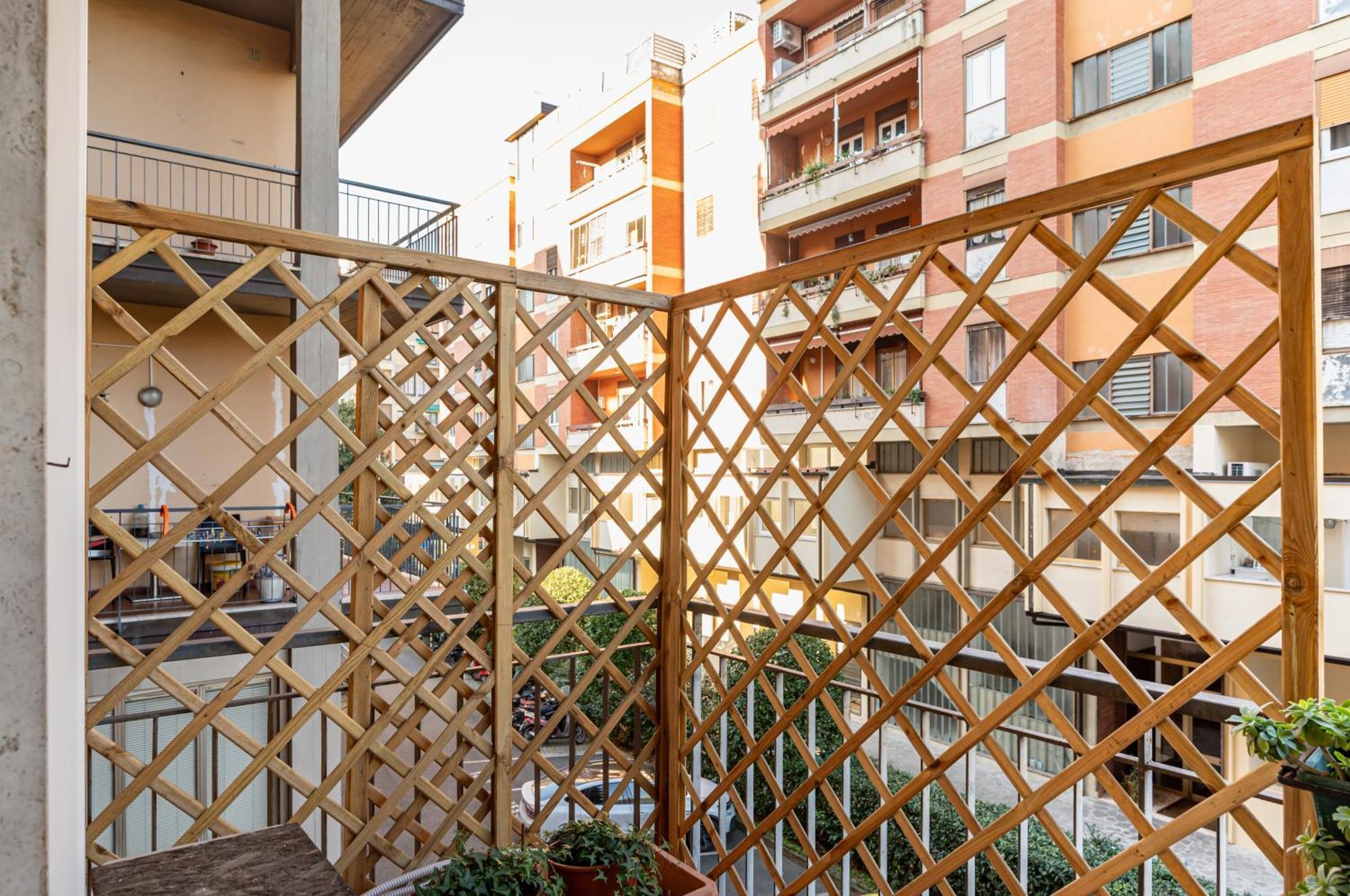 Visarno & University Roomy Flat X6 With Parking Florens Exteriör bild