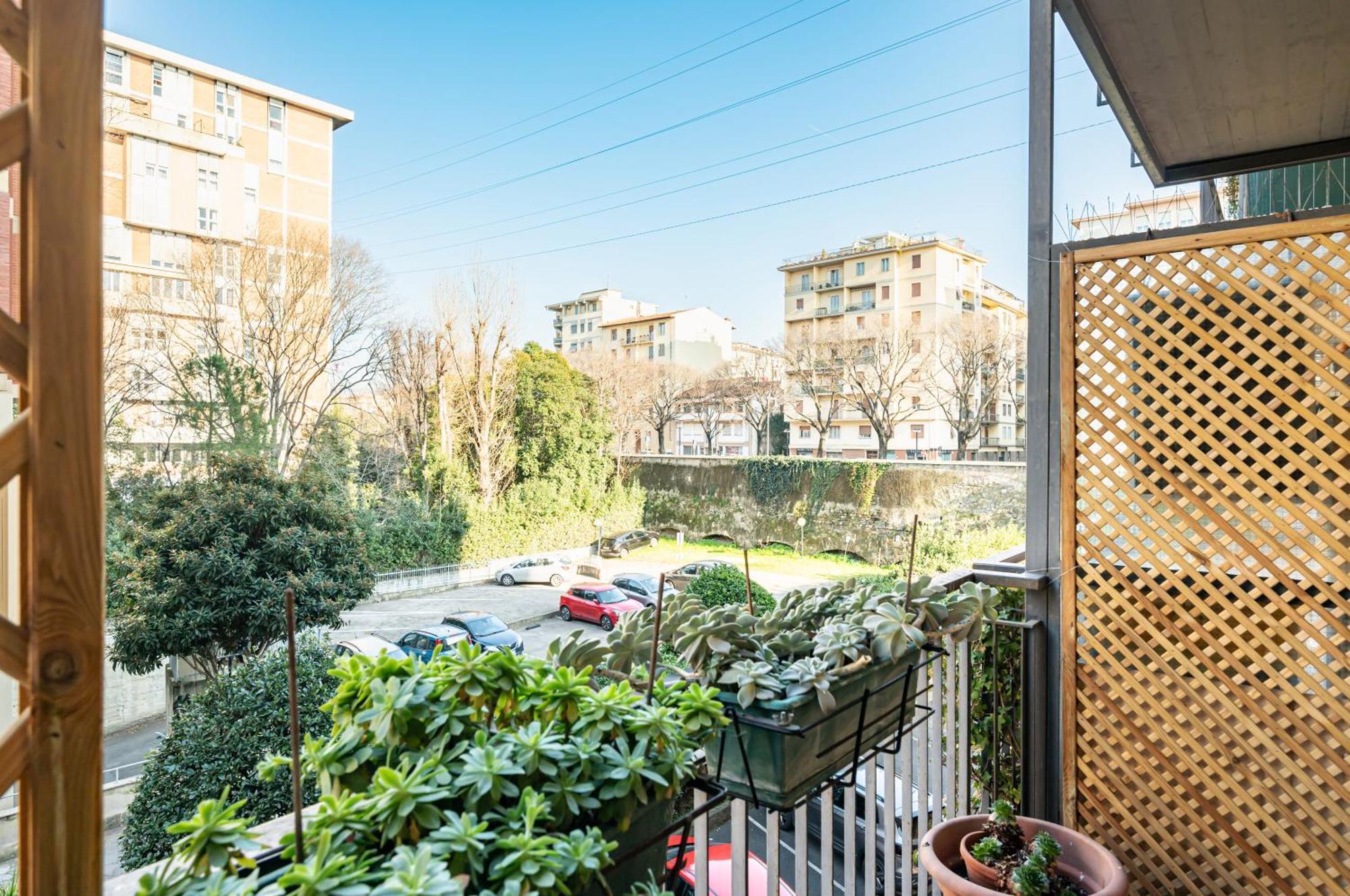 Visarno & University Roomy Flat X6 With Parking Florens Exteriör bild