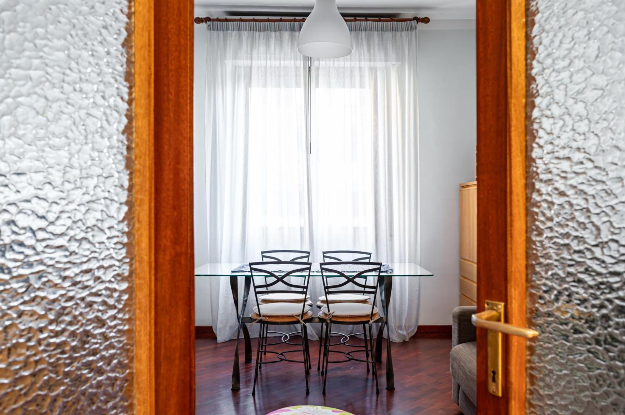 Visarno & University Roomy Flat X6 With Parking Florens Exteriör bild